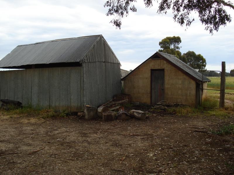 2 Howards Lane, Betley VIC 3472