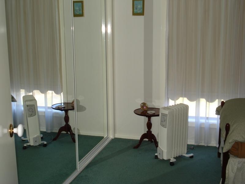 1/2 Dundas Road, Maryborough VIC 3465