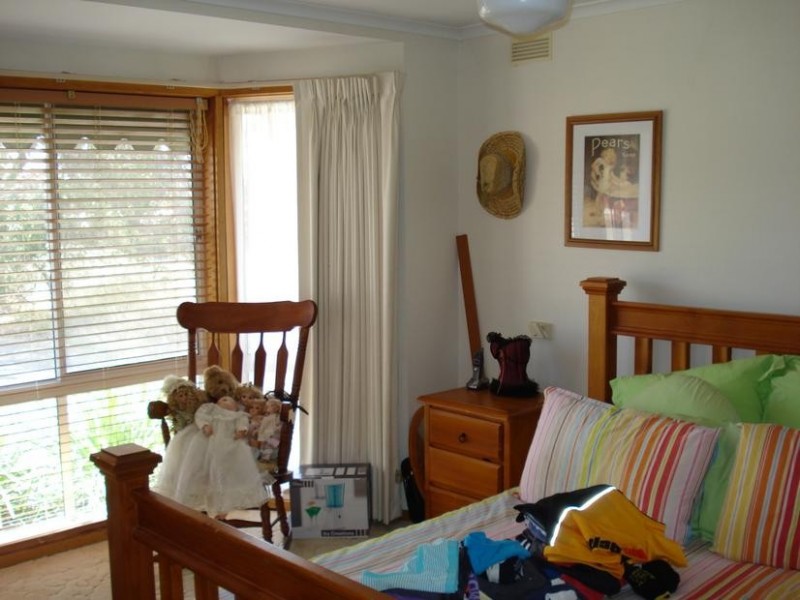 169 Balaclava Road, Maryborough VIC 3465