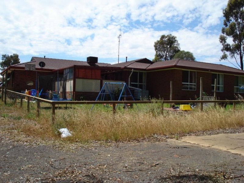 169 Balaclava Road, Maryborough VIC 3465