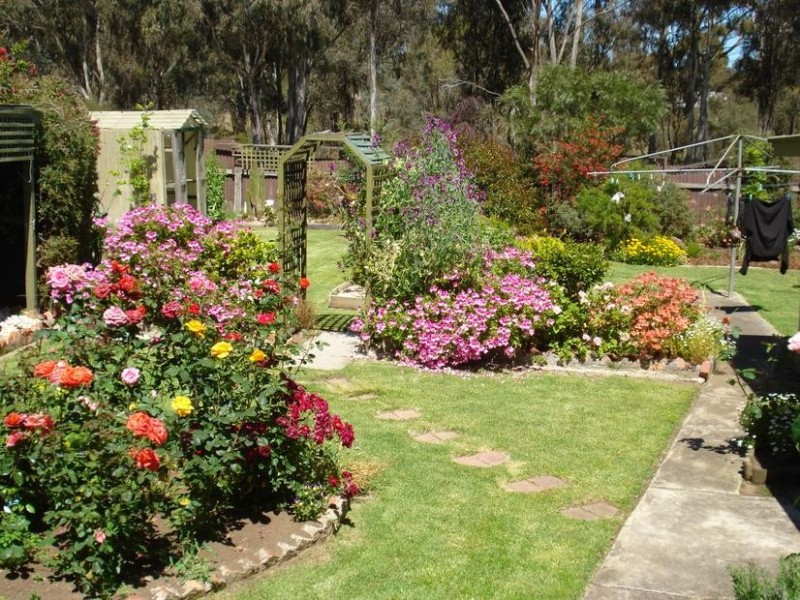 106 Queens Avenue, Maryborough VIC 3465