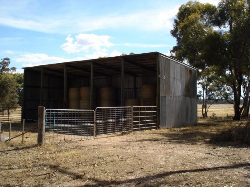 81 Eddington Road CARISBROOK, Maryborough VIC 3465