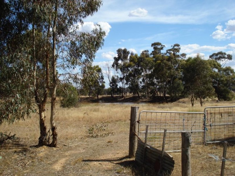 81 Eddington Road CARISBROOK, Maryborough VIC 3465