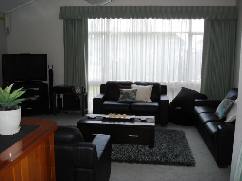 16 Bryant Street, Maryborough VIC 3465