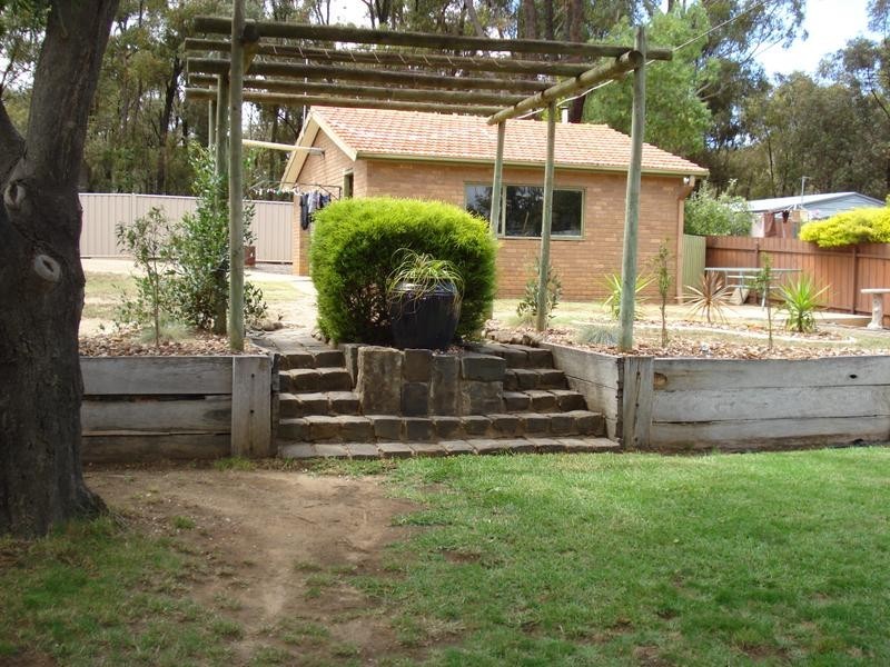 16 Bryant Street, Maryborough VIC 3465