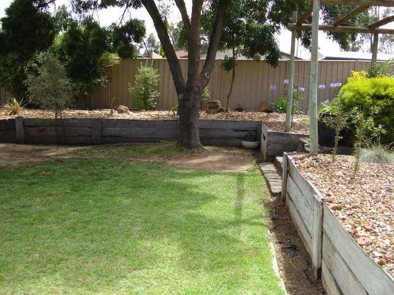 16 Bryant Street, Maryborough VIC 3465