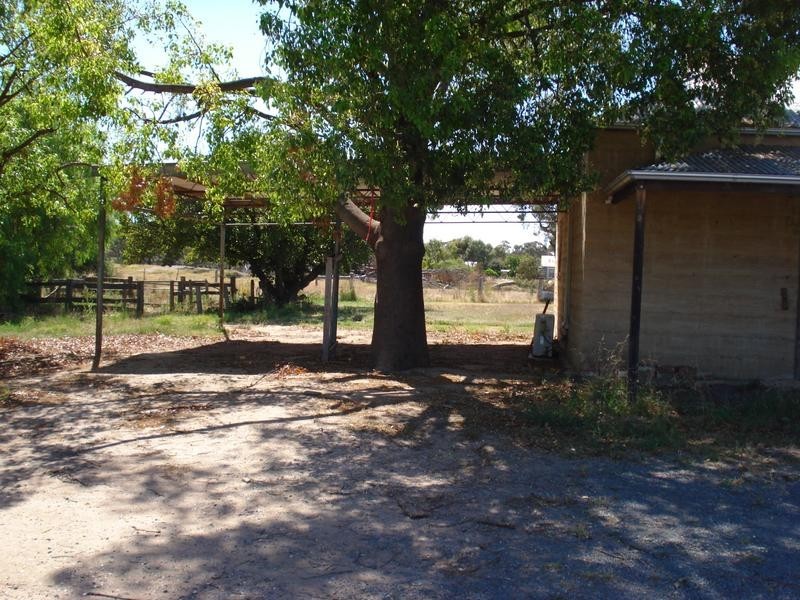 40 Bet Bet – Mt Hoogly Road, Bet Bet VIC 3472