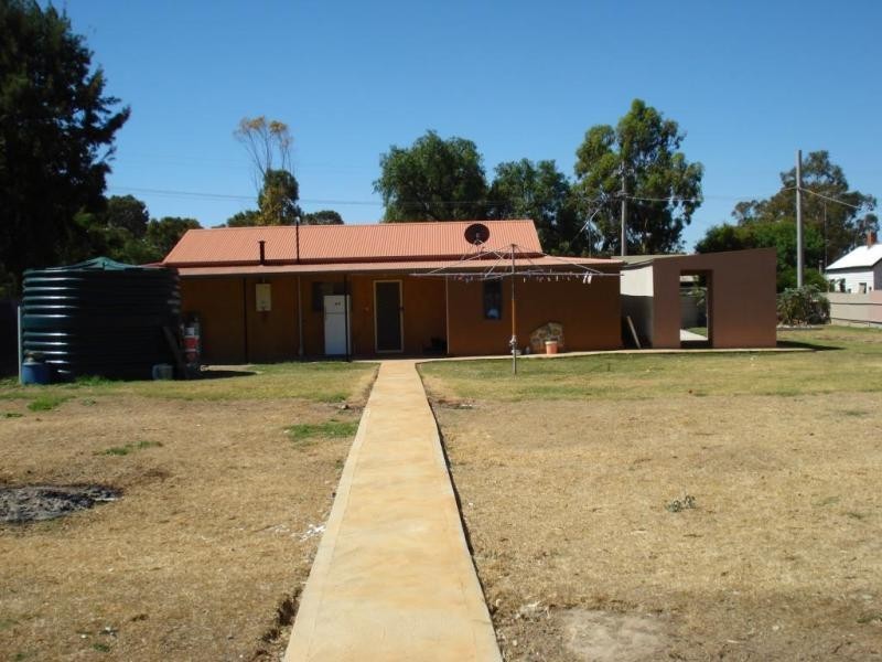 79 Navarre Street, Redbank VIC 3478