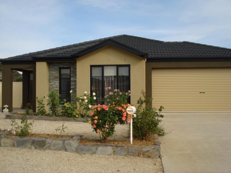 11 Backway Court, Maryborough VIC 3465