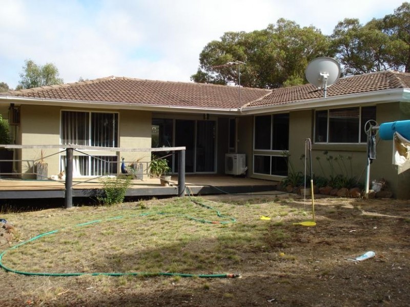 24 Wilson Road BURNBANK, Talbot VIC 3371