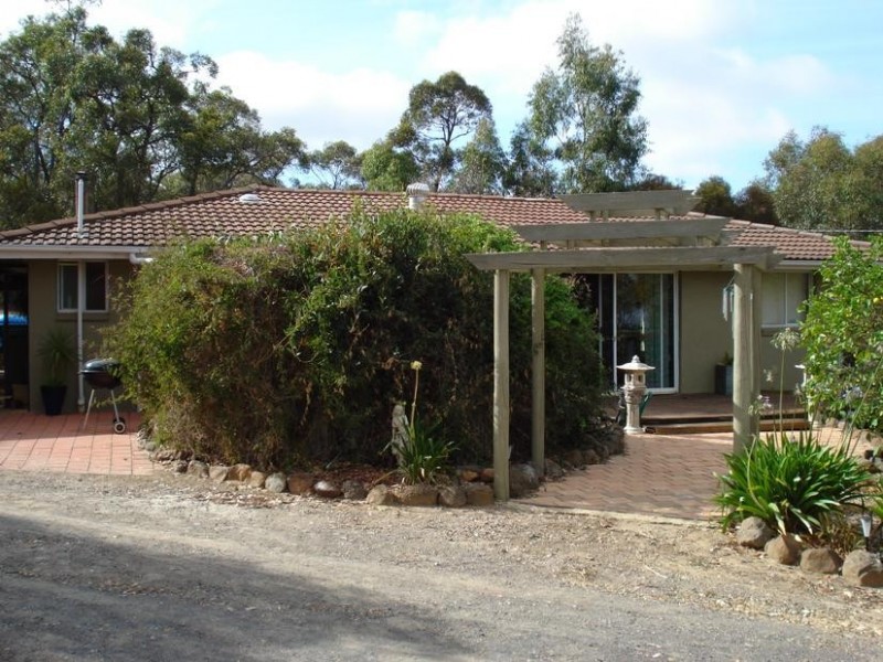 24 Wilson Road BURNBANK, Maryborough VIC 3465
