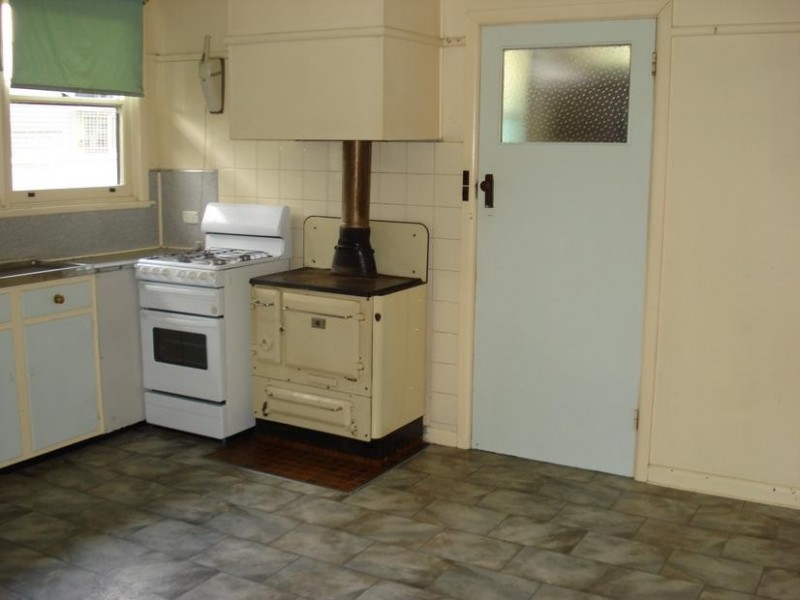 6 Hope Street, Maryborough VIC 3465