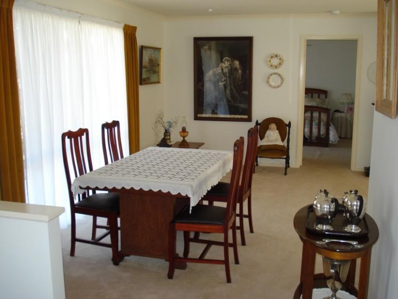 33 Menzies Drive, DAISY HILL, Maryborough VIC 3465