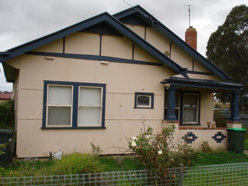 35 North Street, Avoca VIC 3467