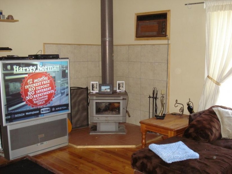 24 Raglan Street, Maryborough VIC 3465