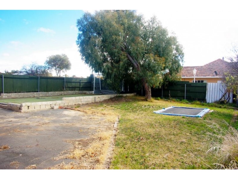 27 Barkly Street, Maryborough VIC 3465