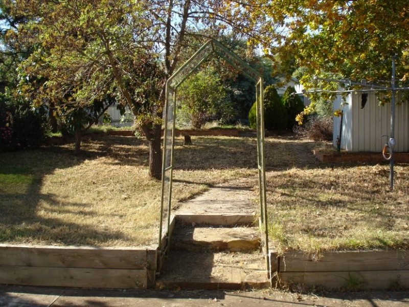 150 Gillies Street, Maryborough VIC 3465