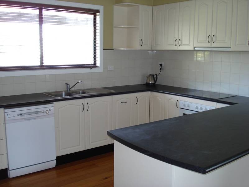 20 TWEEDALE STREET, DUNOLLY, Maryborough VIC 3465