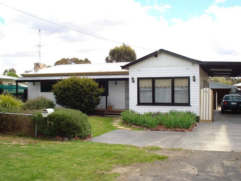 20 TWEEDALE STREET, DUNOLLY, Maryborough VIC 3465