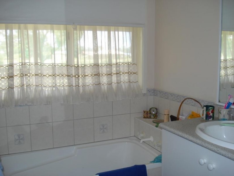 1 Collins Court, Maryborough VIC 3465