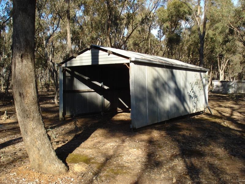 379 Moonlight Road MOONLIGHT FLAT, Maryborough VIC 3465