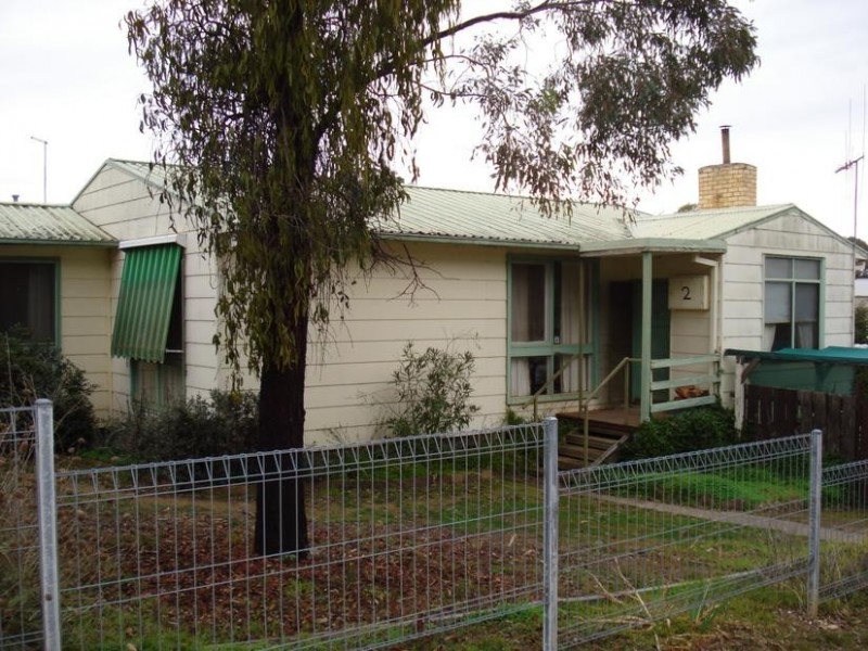 2 Cameron Street, Maryborough VIC 3465