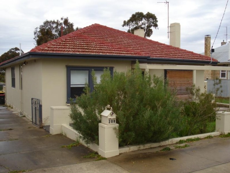 208 Gladstone Street, Maryborough VIC 3465