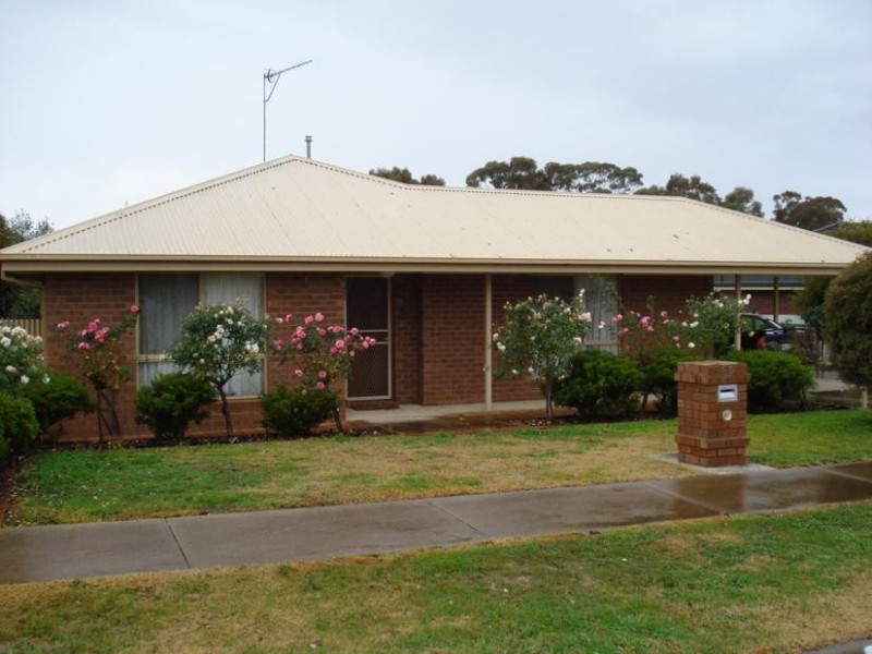 36 Laidman Street, Maryborough VIC 3465