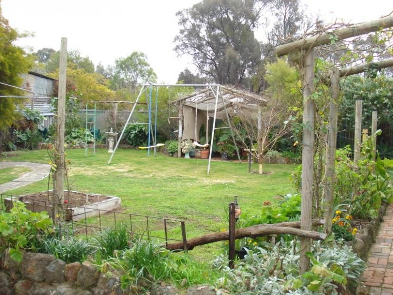 5 Claredon Street, Maryborough VIC 3465