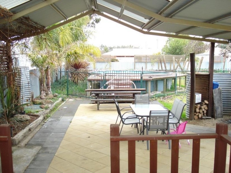 6 McLaughlan Street, CARISBROOK, Maryborough VIC 3465