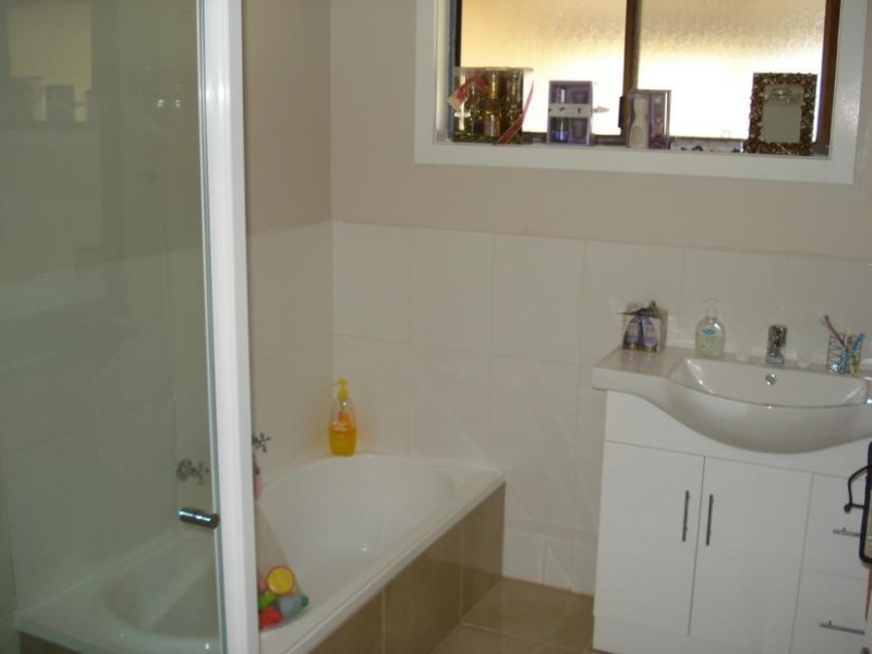 6 McLaughlan Street,, Carisbrook VIC 3464