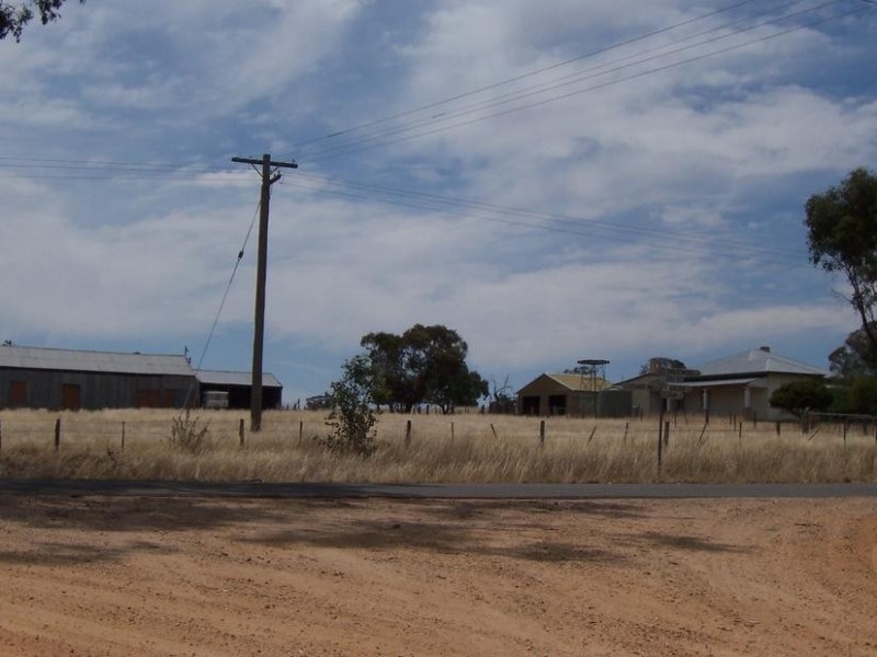 1693 Dunolly Road, Emu VIC 3475