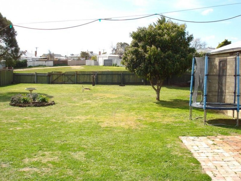 15 Fraser Street, Maryborough VIC 3465