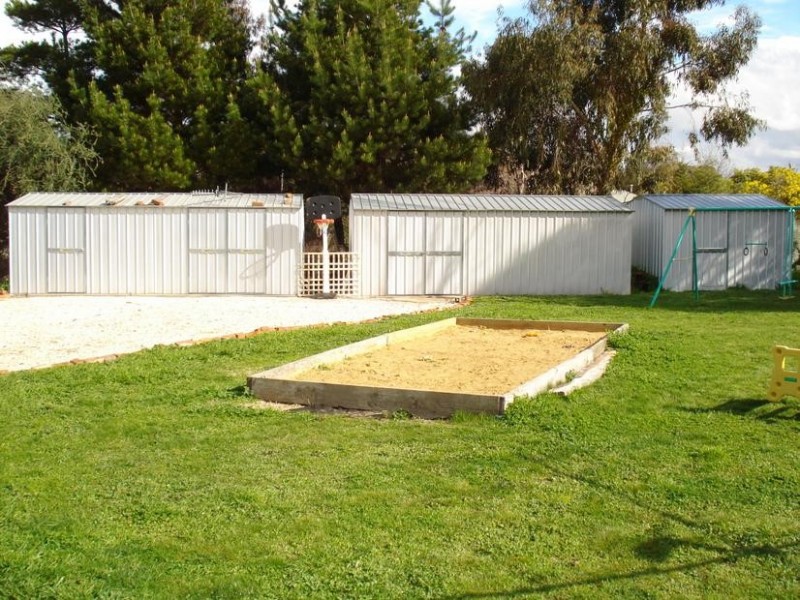 17 Lea Kuribur Street, Dunolly VIC 3472