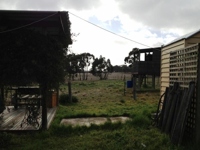 54 Davis Street, Bealiba VIC 3475