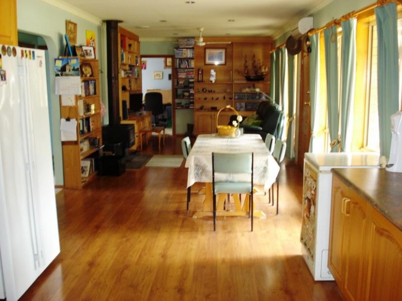 22 Palmer Road SIMSON, Maryborough VIC 3465