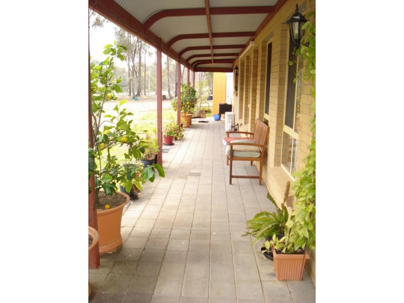 22 Palmer Road SIMSON, Maryborough VIC 3465