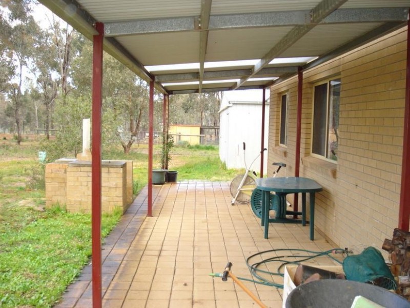 22 Palmer Road SIMSON, Maryborough VIC 3465