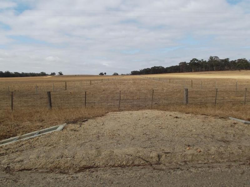 Carisbrook-Eddington Road, Carisbrook VIC 3464