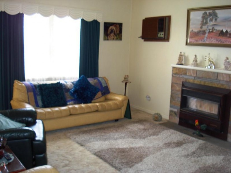 1 Frost Avenue, Maryborough VIC 3465