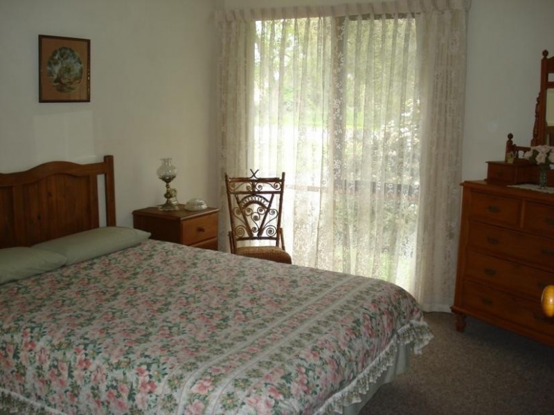 40 Bucknall Street, CARISBROOK, Maryborough VIC 3465