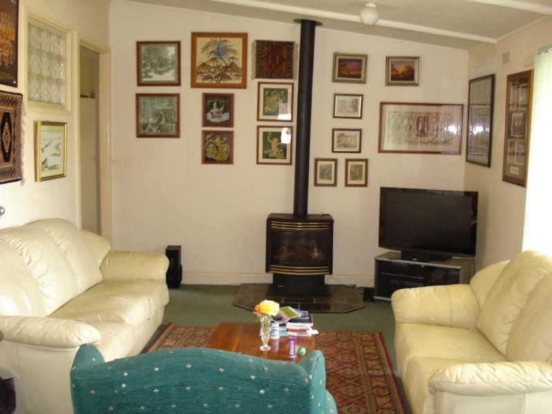 85 Simson Street, Carisbrook VIC 3464