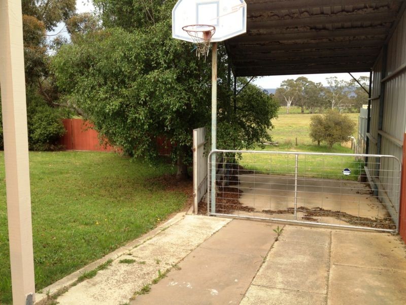 183 HIgh Street, Avoca VIC 3467