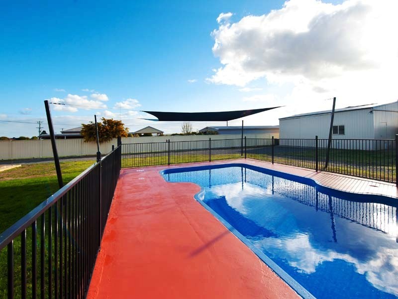 31 Grice Street, Carisbrook VIC 3464