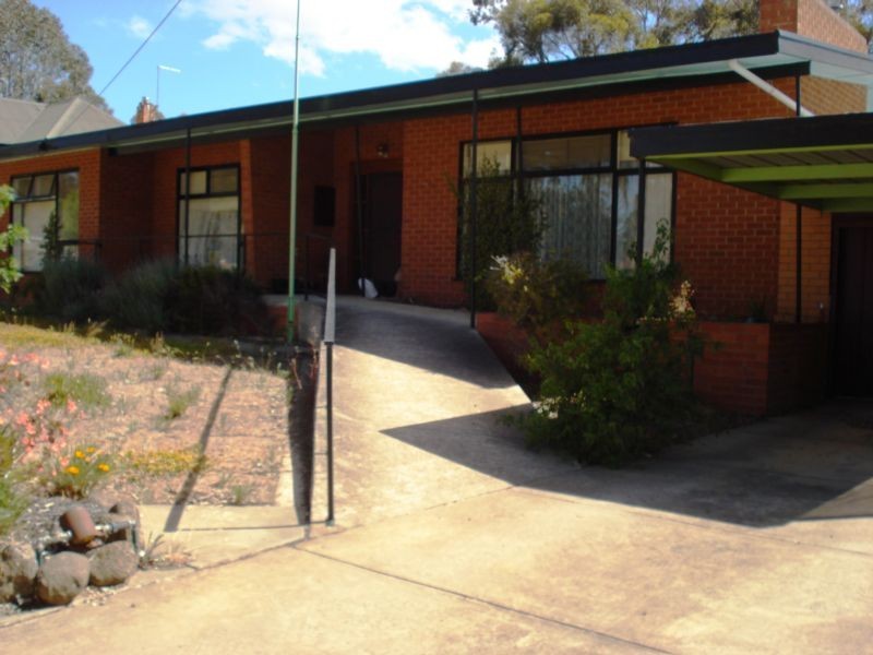 100 Majorca Road, Maryborough VIC 3465