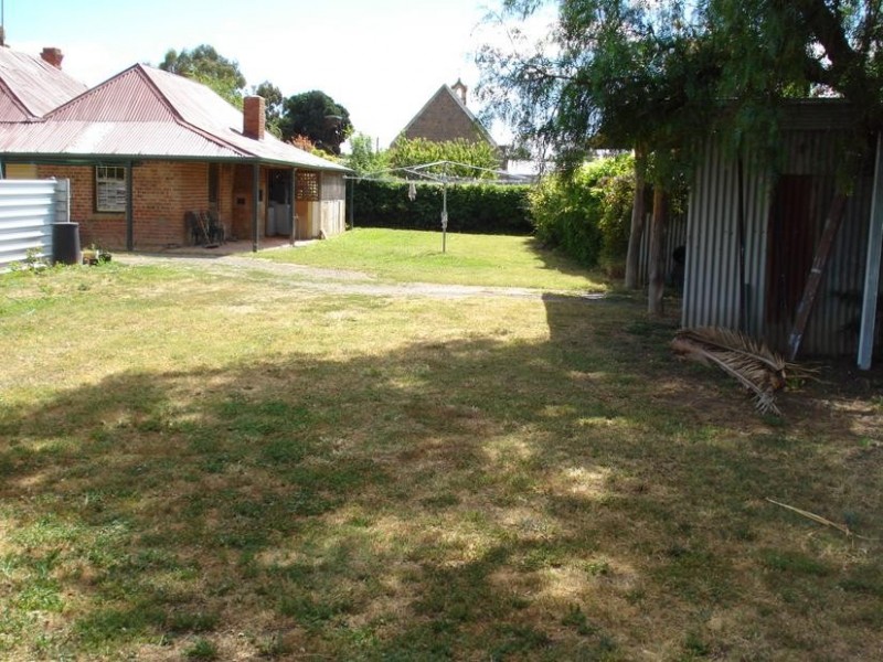 18 Green Street, CARISBROOK, Maryborough VIC 3465