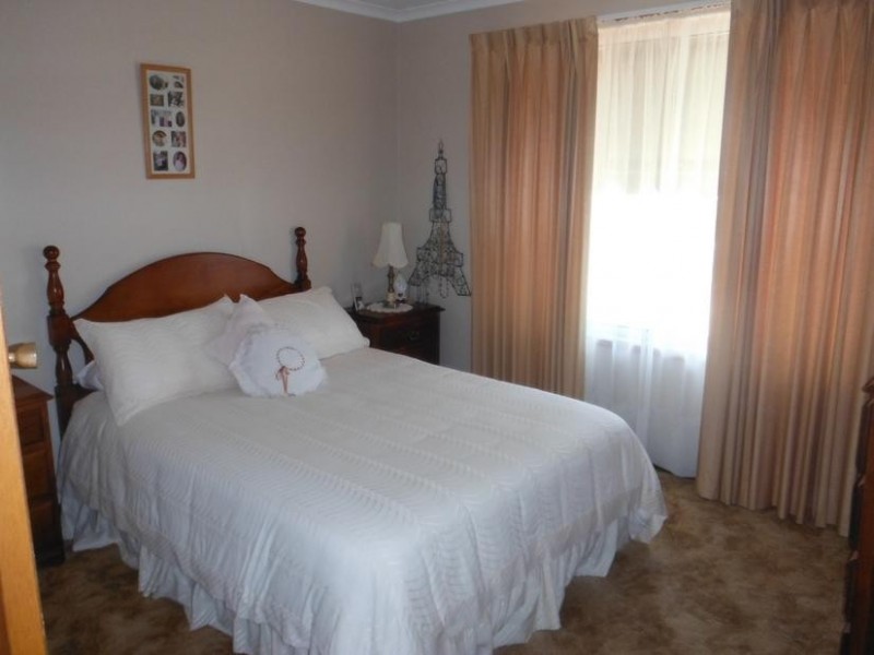 1/296 Gladstone Street, Maryborough VIC 3465