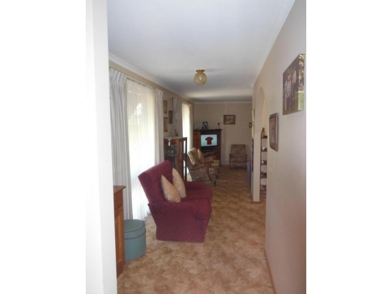 1/296 Gladstone Street, Maryborough VIC 3465