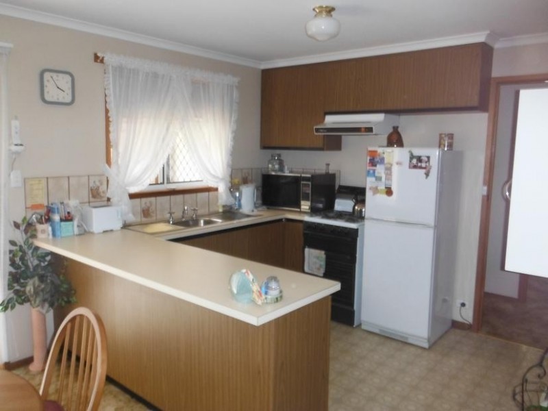 1/296 Gladstone Street, Maryborough VIC 3465