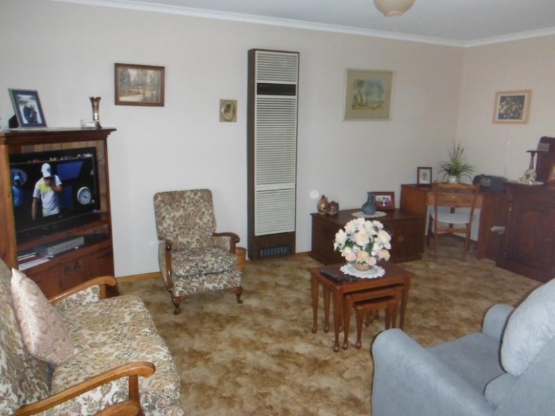 1/296 Gladstone Street, Maryborough VIC 3465